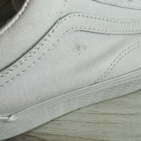 White Vans Stackform Sneakers Platforms