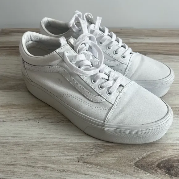 White Vans Stackform Sneakers Platforms