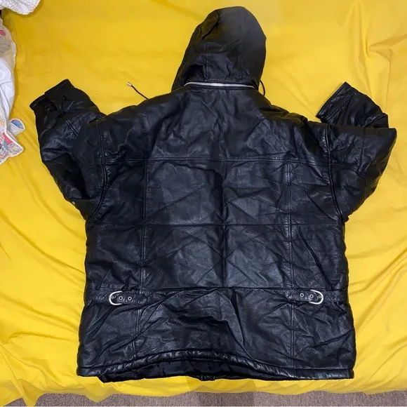 Wilsons Leather Coat Men’s 1X XL Removable Hood Very Minor Flaws Great Condition