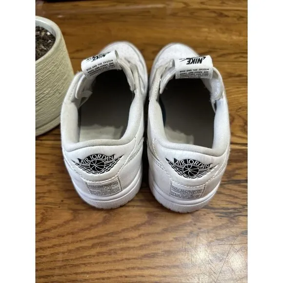 Wmns Air Jordan 1 Low SAMPLE Slip 'White' - Womens size 7