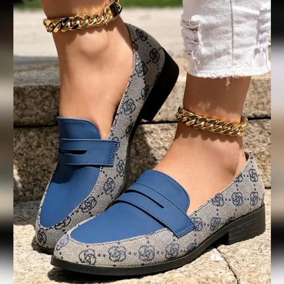 Women Blue Flat Shoes, Fashionable Slip-On Spring Round Toe