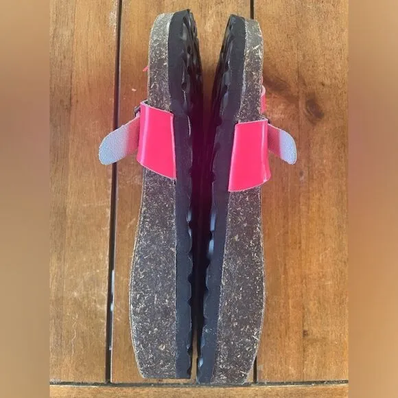 Women’s Birkenstock Hot Pink Piazza Shoe Size 38 NWOT