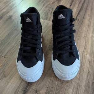 Women's high top Adidas Black and white sneakers size 7.5. Classic Adidas
