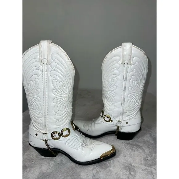 Women’s Laredo Leather Cowboy Boots Gold Accents Toe 6