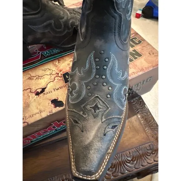 Women’s Laredo Western Cowboy Boots Size 10