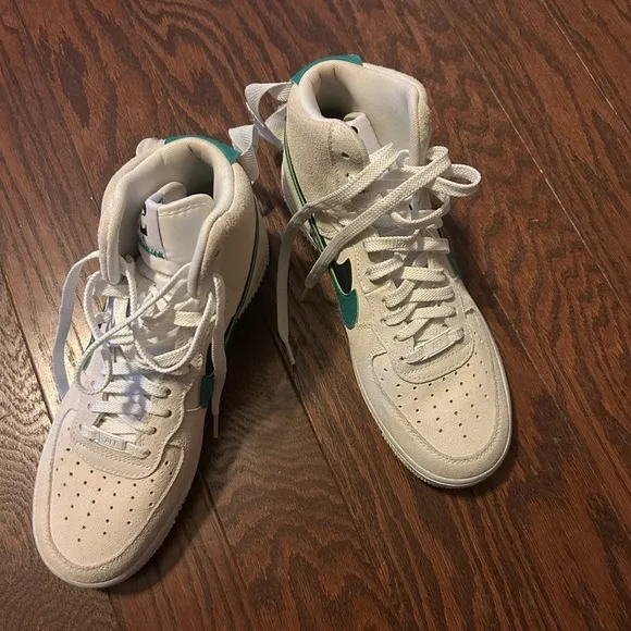 Women’s Nike Air Force 1 high SE ‘82 Neptune green suede swoosh sneakers