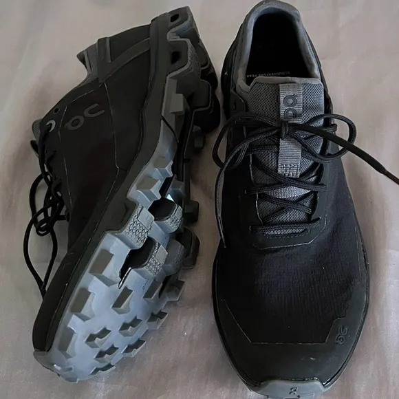 Womens On Cloudventure Peak Black Shoes Trainers Sneakers 6.5