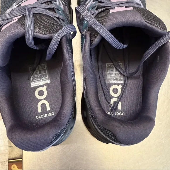 Women's Sz 8 On Cloudgo Storm Magnet Running shoes 55.98087 Cloudtec On Cloud ON