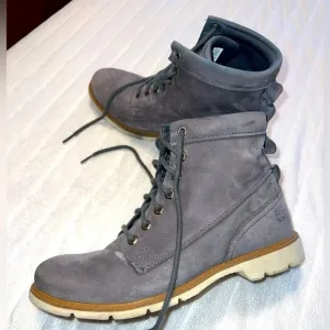 WOMEN'S Timberland Bramhall Boots size 8