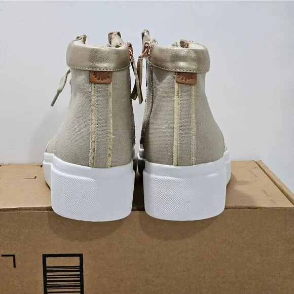 👟Yellowbox, high-top sneakers with lots of detail. Size 8.5