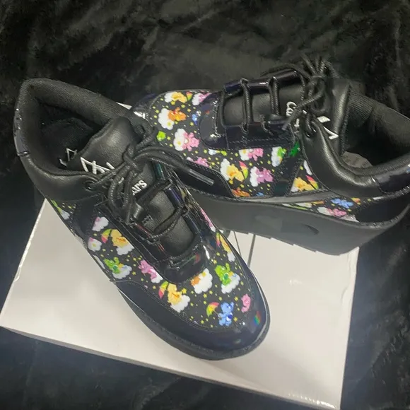 YRU x Care Bears | Qozmo Lo Care Bears Platform Sneakers