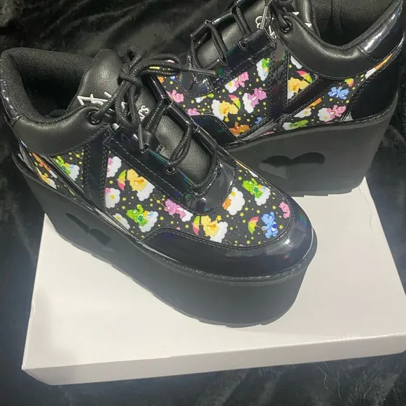 YRU x Care Bears | Qozmo Lo Care Bears Platform Sneakers