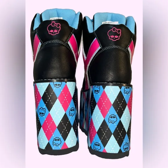 YRU X MONSTER HIGH Qozmo Lace Up Platform Sneakers