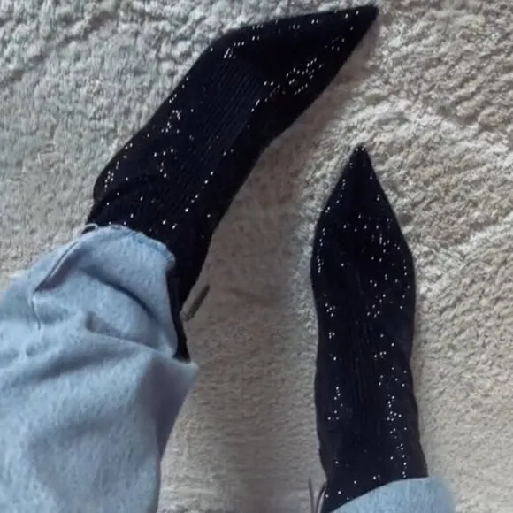 ZARA Pointed Toe Ankle Boots