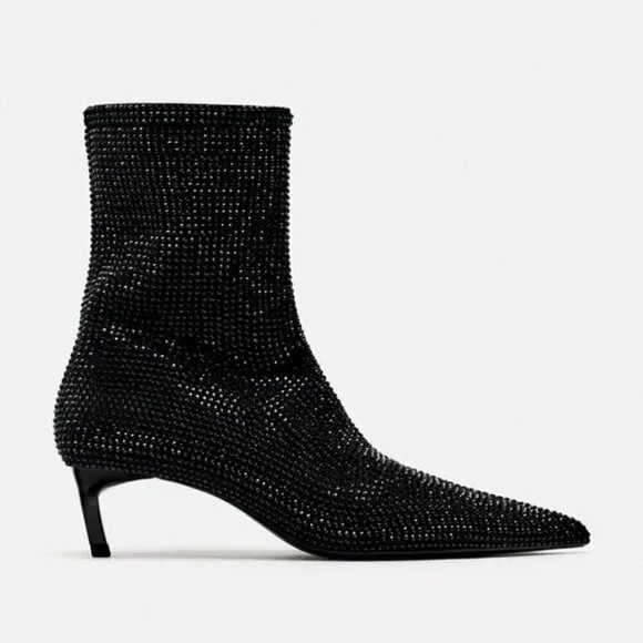 ZARA Pointed Toe Ankle Boots