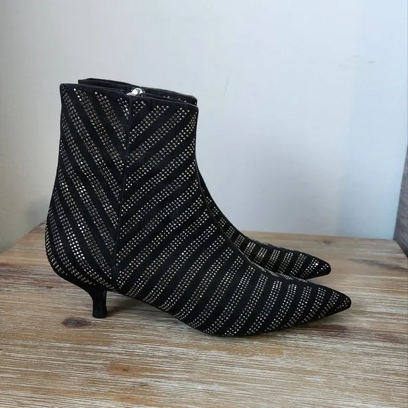 ZARA SHINY ANKLE BOOTS