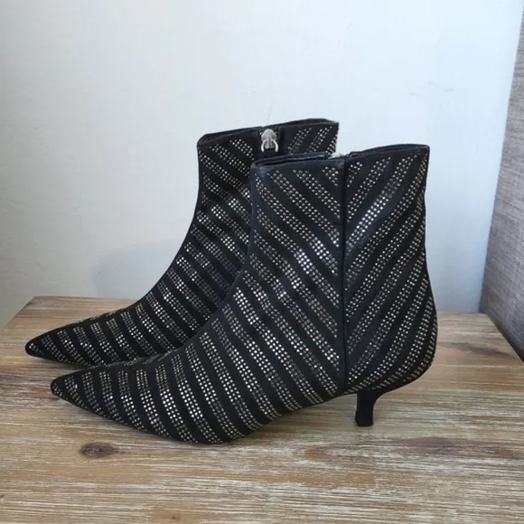 ZARA SHINY ANKLE BOOTS