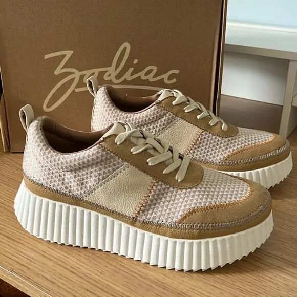 Zodiac Cooper  Lace Up Platform Sneakers Size 7
